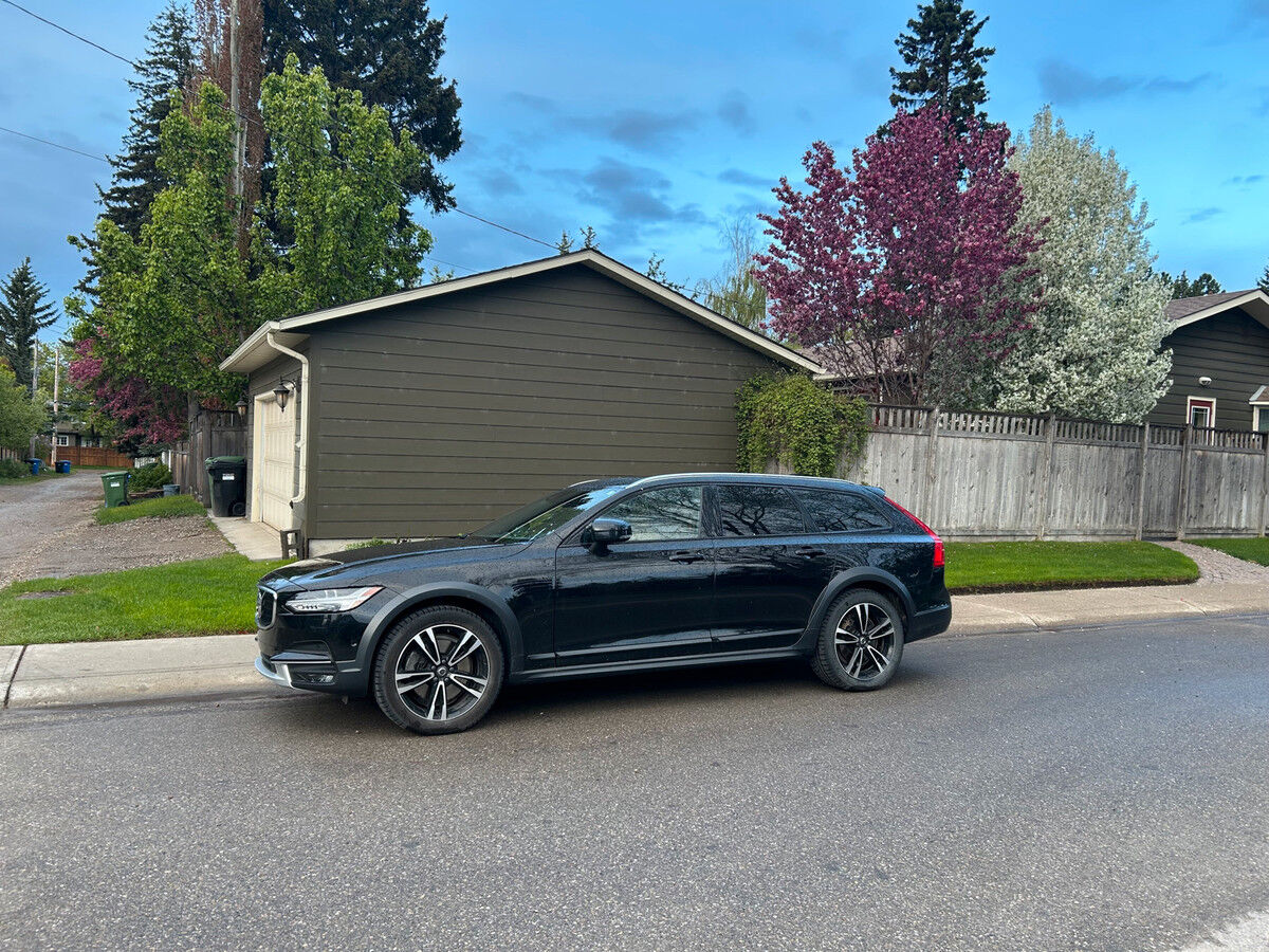 Volvo V90CC