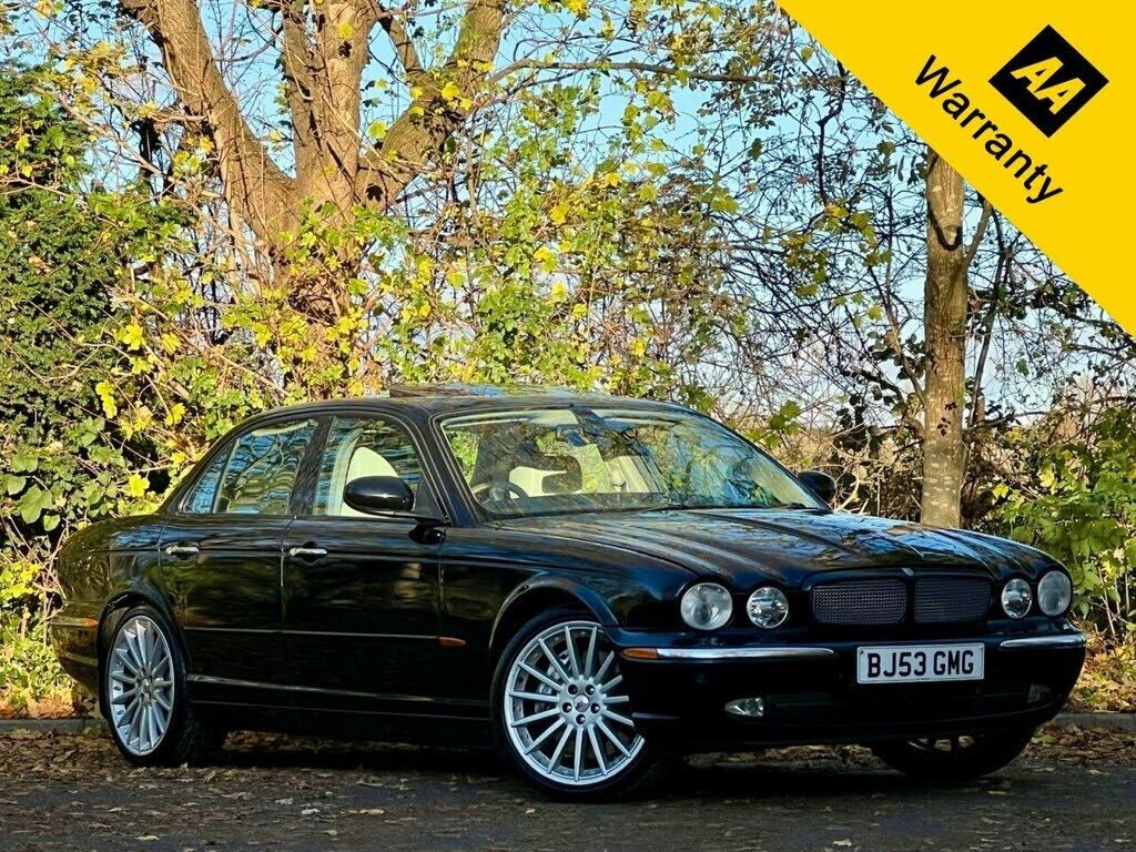 Jaguar XJR