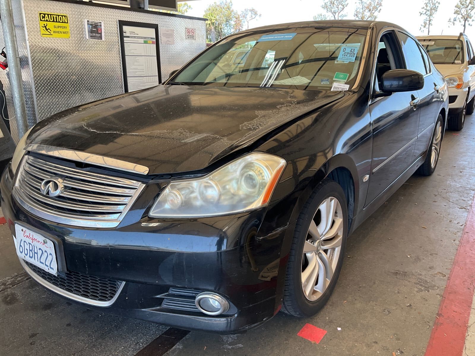 Infiniti M35