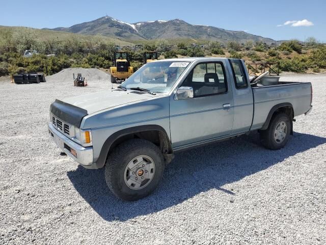 Nissan Pickup