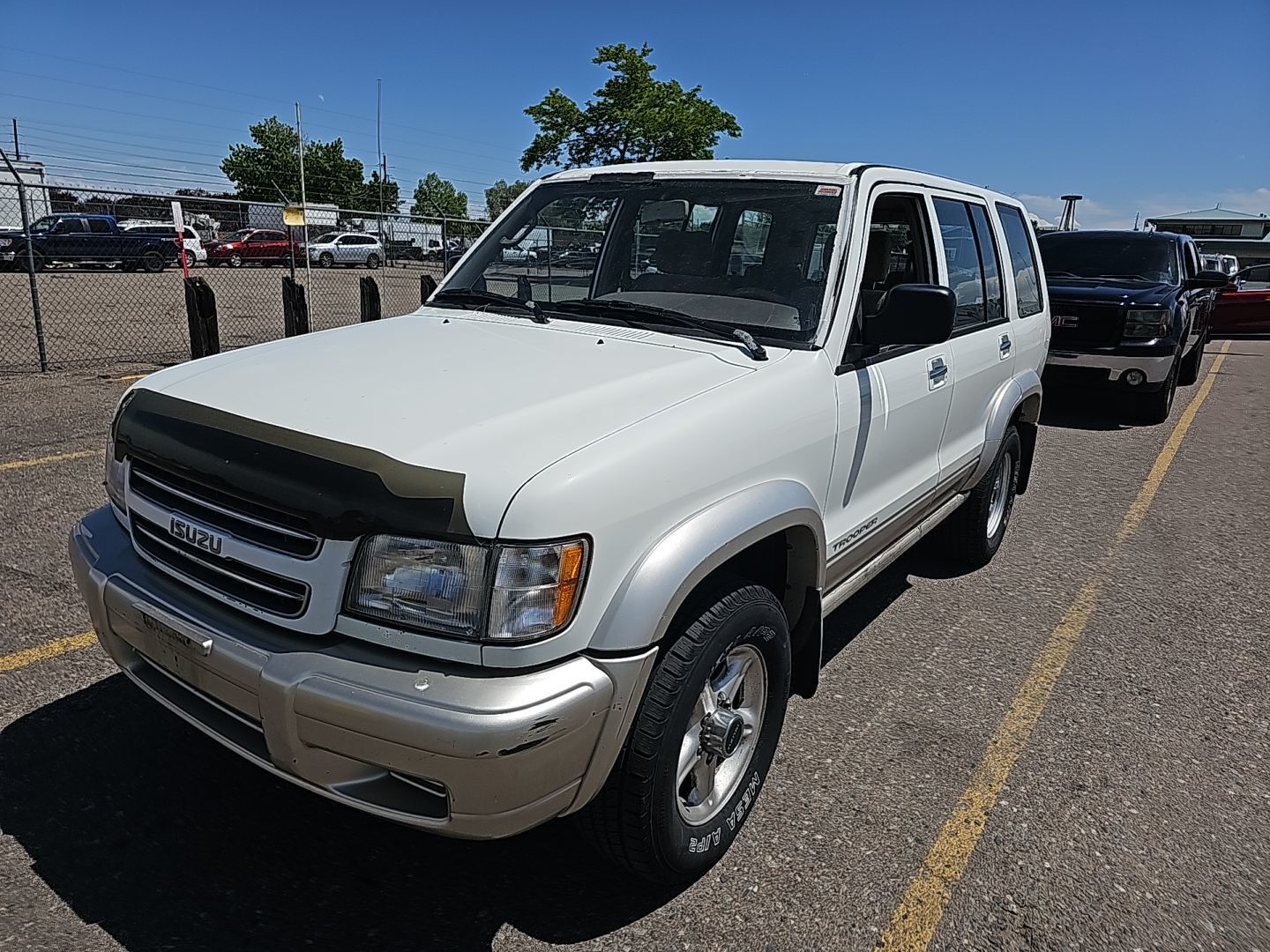 Isuzu Trooper