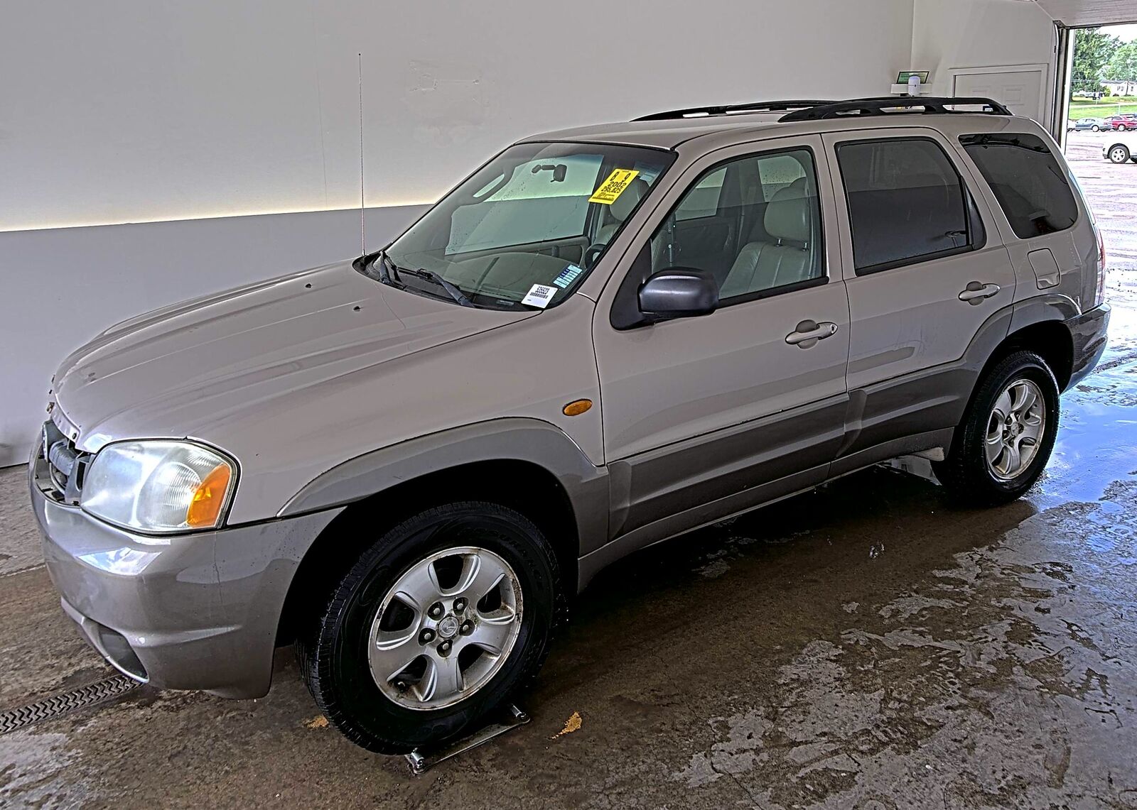 Mazda Tribute
