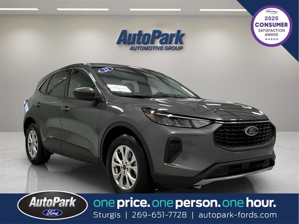 2023 FORD Escape
