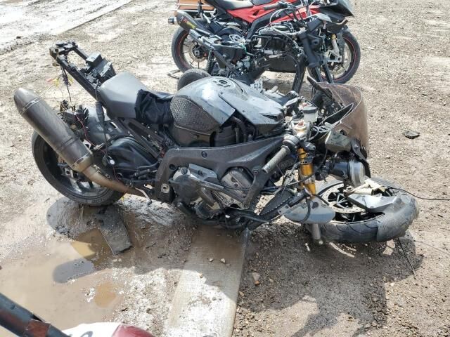 BMW S 1000 RR