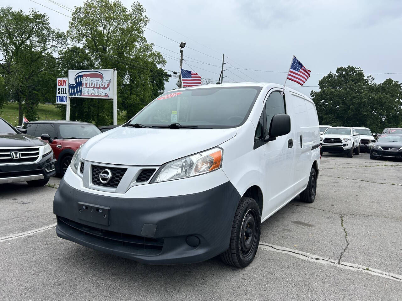 2016 NISSAN NV200