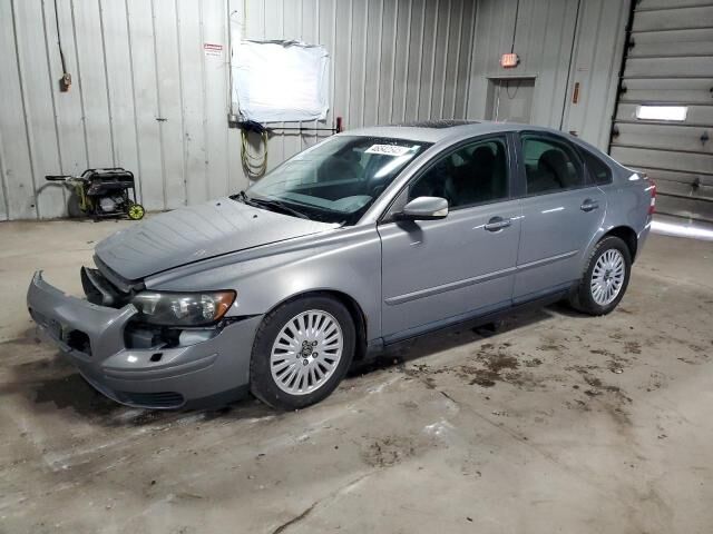 Volvo S40
