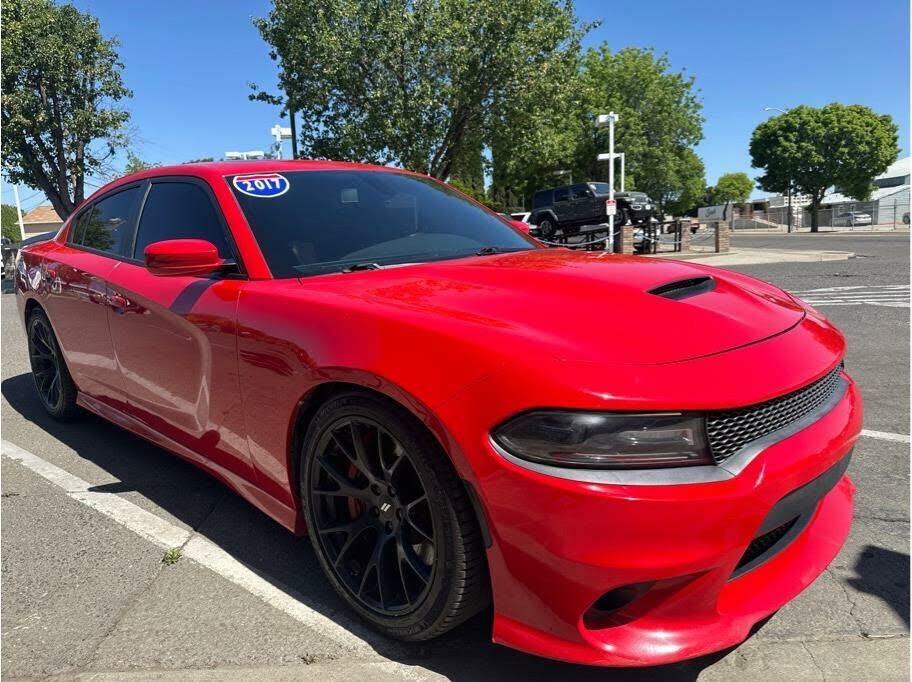2017 DODGE Charger