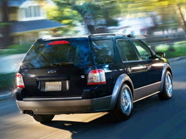 Ford Taurus X