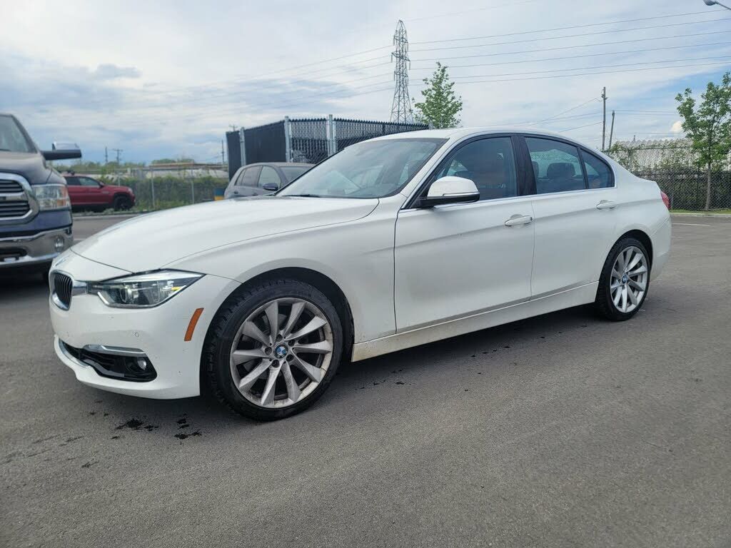 BMW 330i