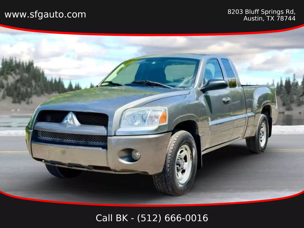 Mitsubishi Raider