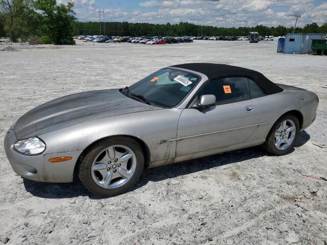 Jaguar XK8