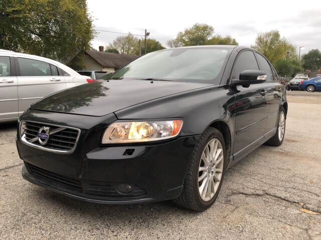 2011 VOLVO S40