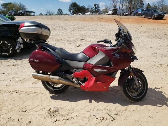 Honda NT700VA/NT700V