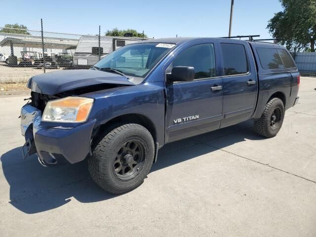 2012 NISSAN Titan