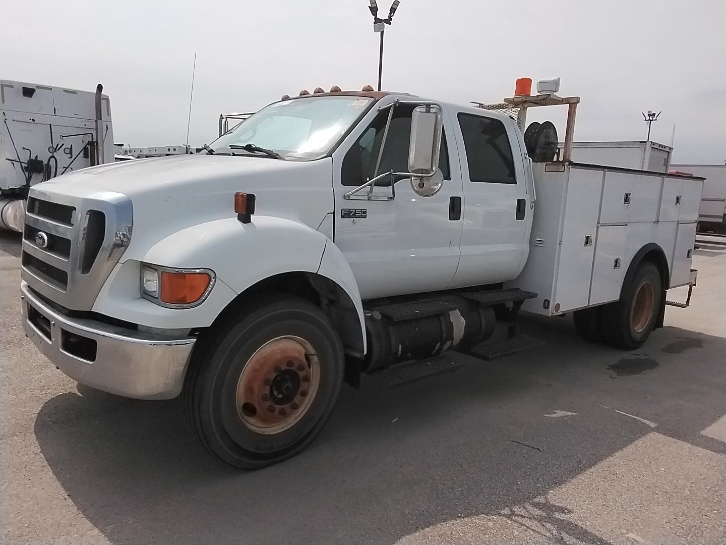 Ford F-750