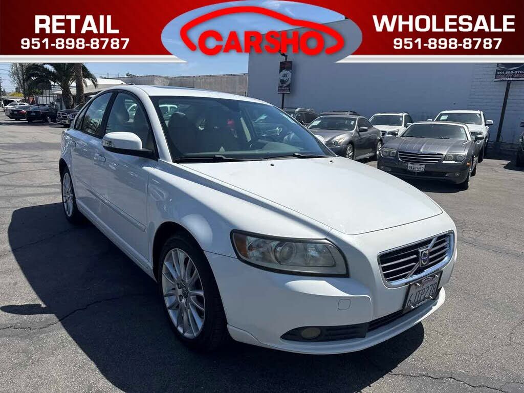 Volvo S40