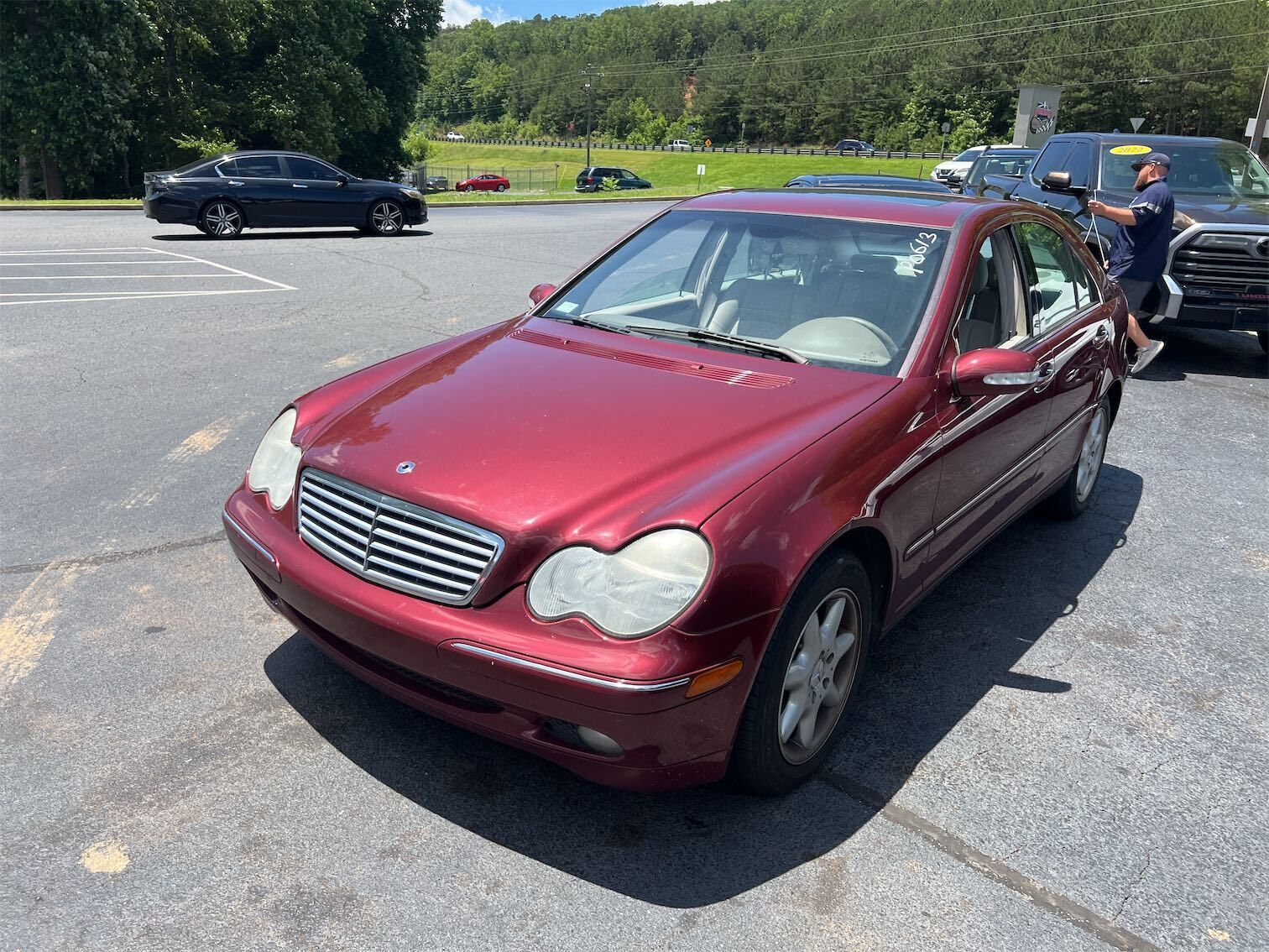 MERCEDES-BENZ