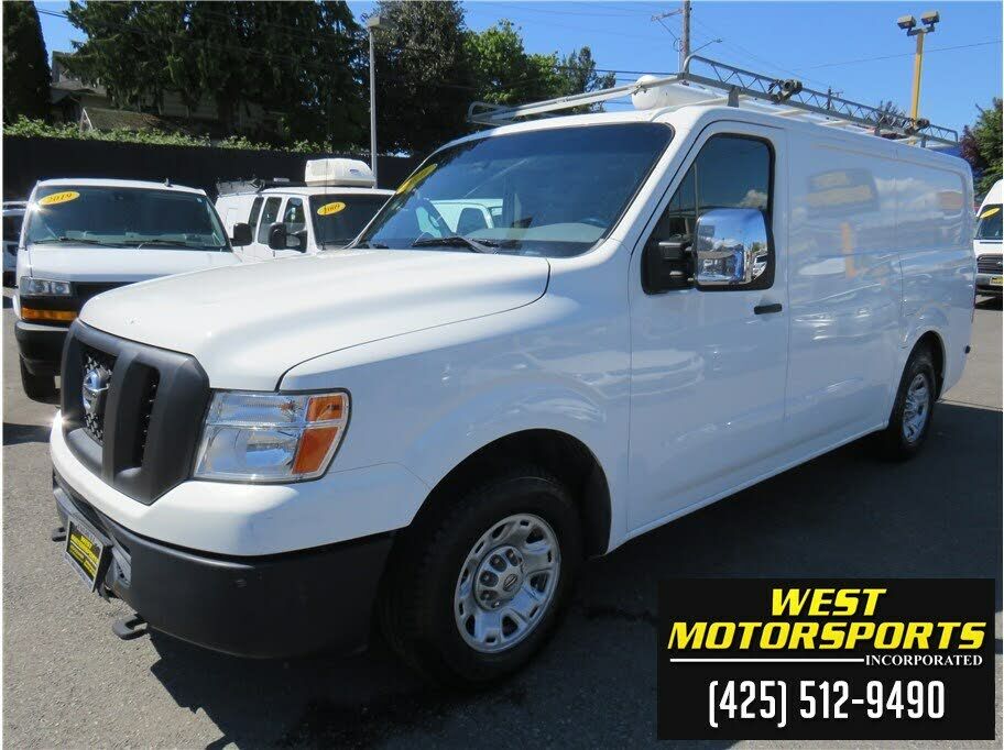 Nissan NV