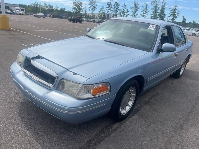 Ford Crown Victoria