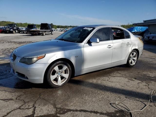 BMW 525i