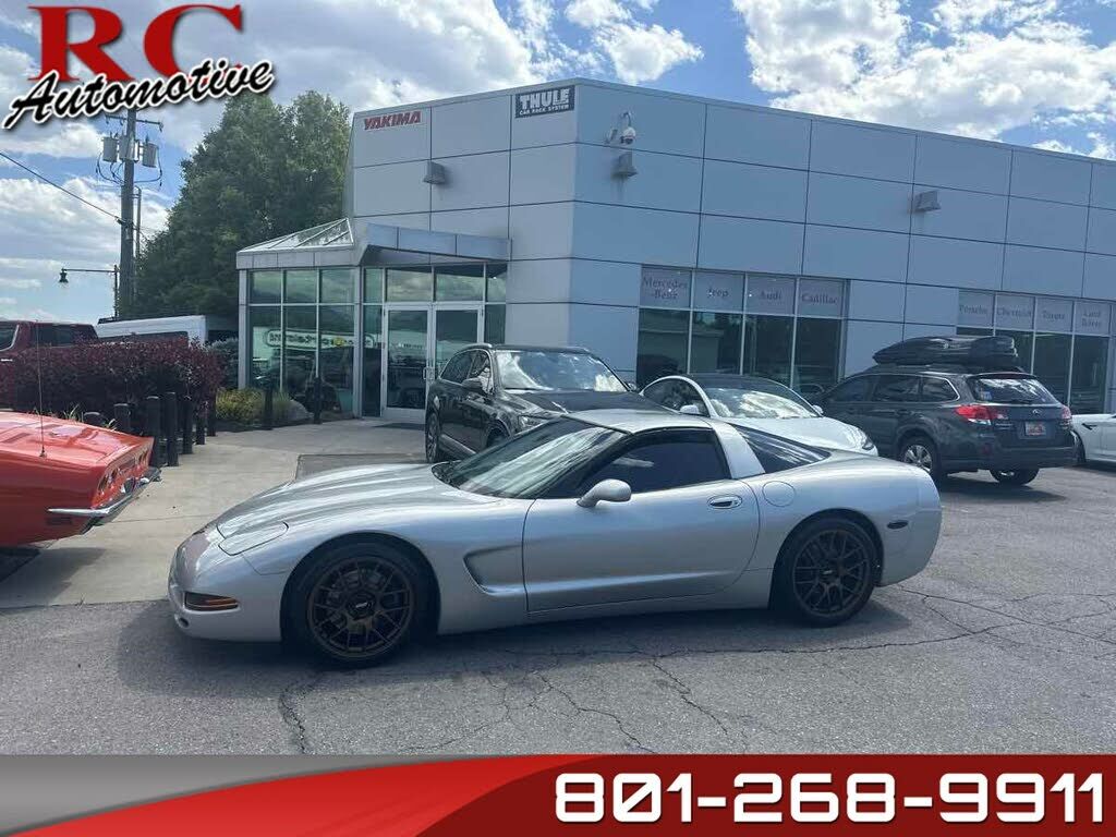 2004 CHEVROLET Corvette