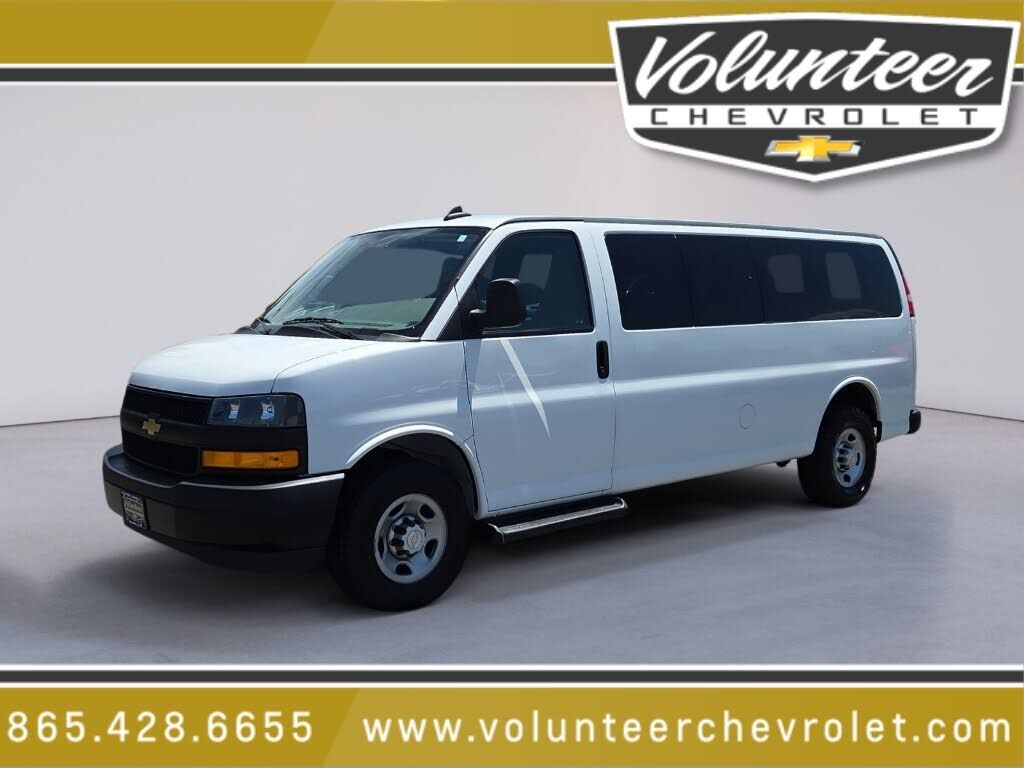 2022 CHEVROLET Express