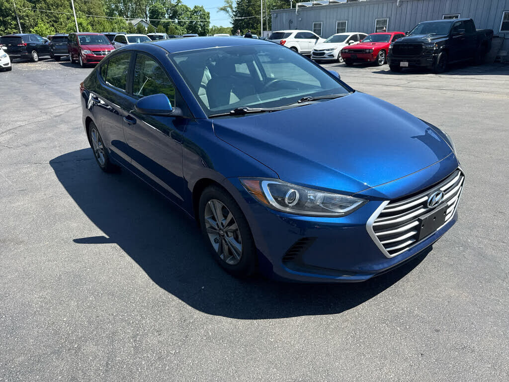 2018 HYUNDAI Elantra