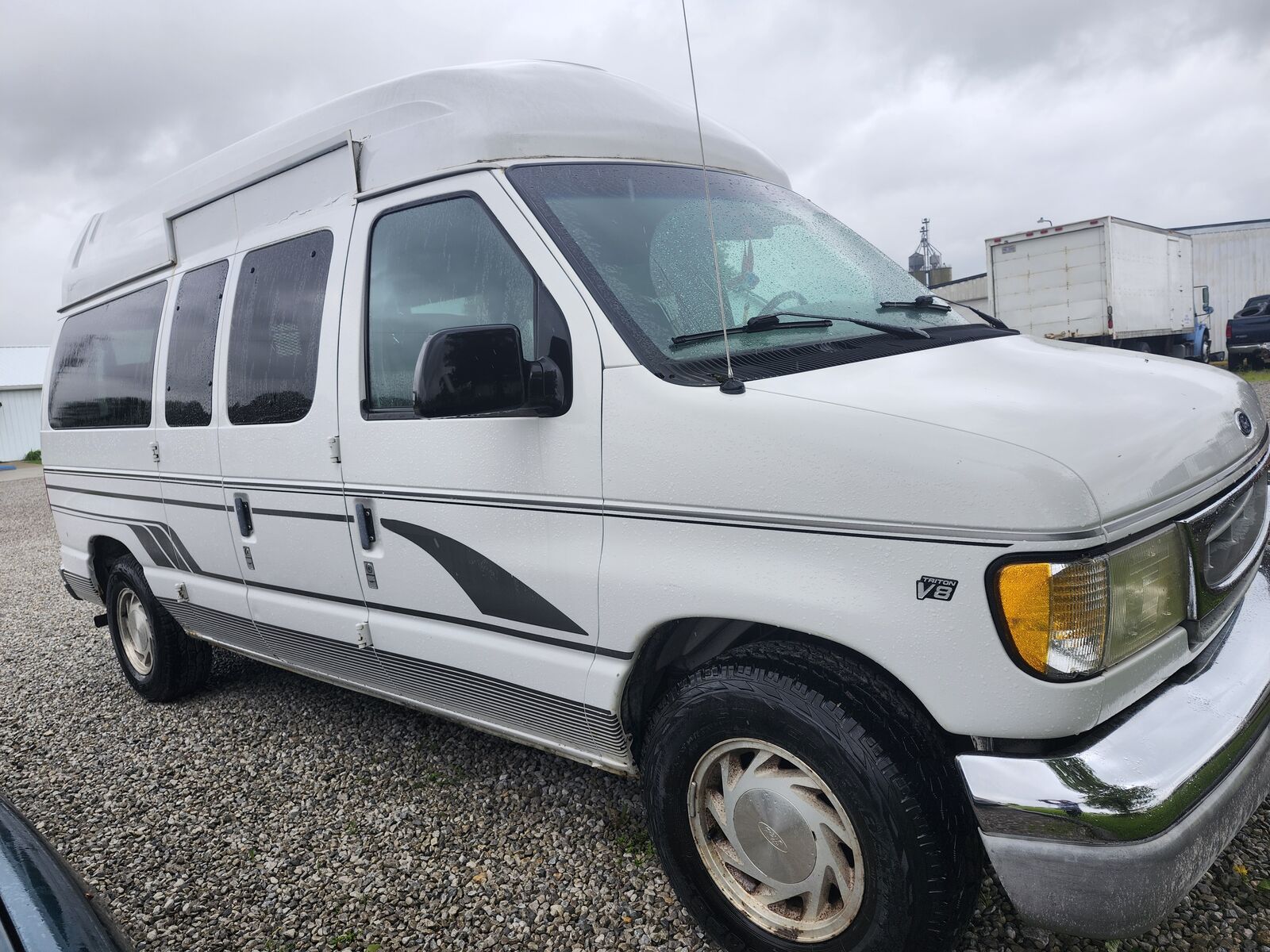 Ford E-150