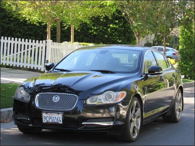 Jaguar XF
