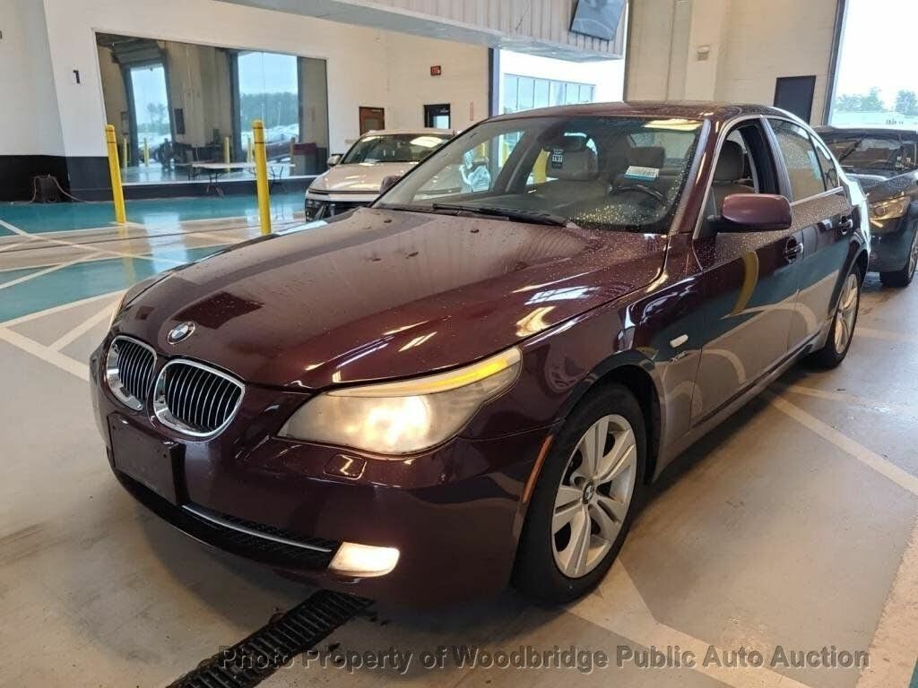 BMW 528i