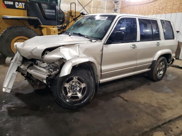 Isuzu Trooper
