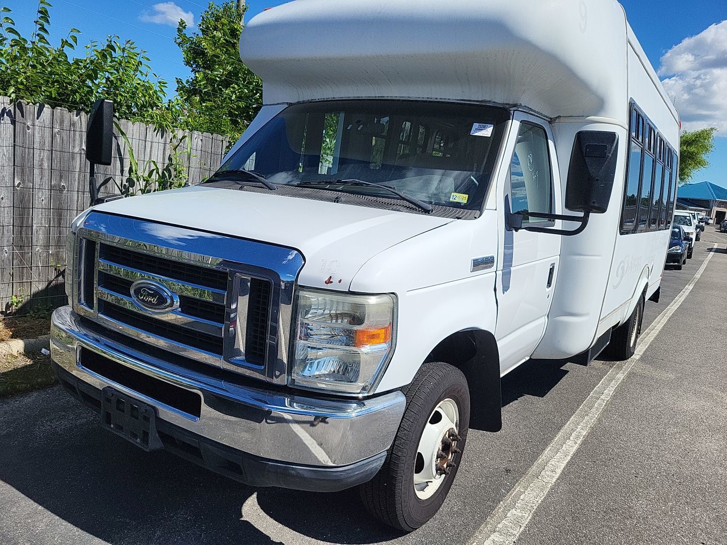 Ford E-450