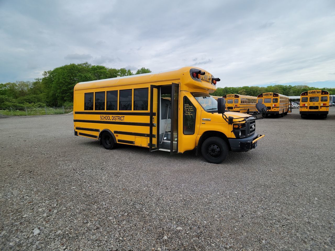 Ford E-450