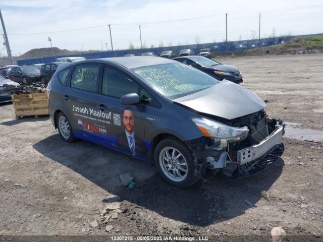 Toyota Prius V