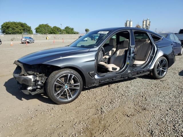 BMW 335i