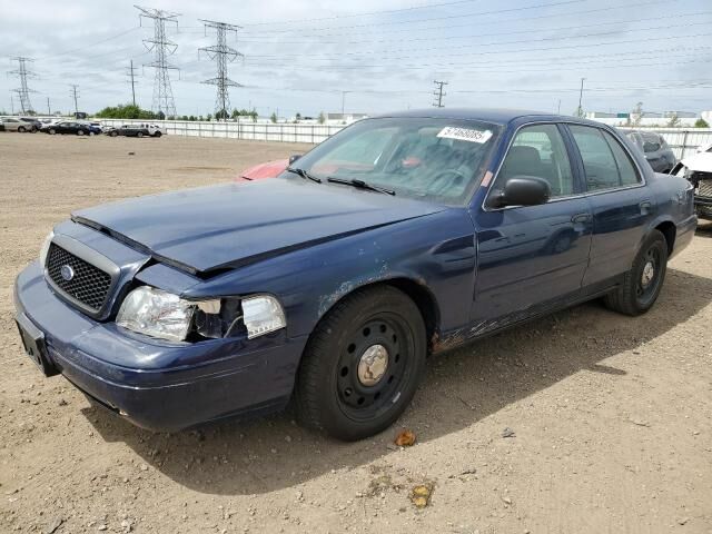 Ford Crown Victoria