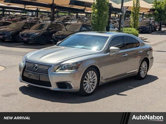 Lexus LS