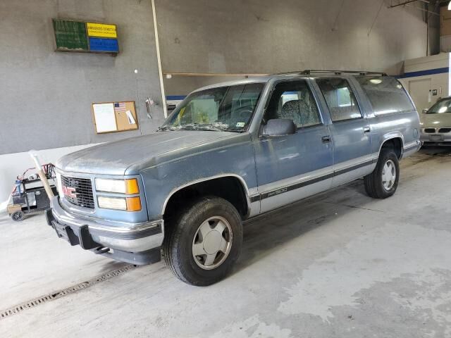 GMC Suburban