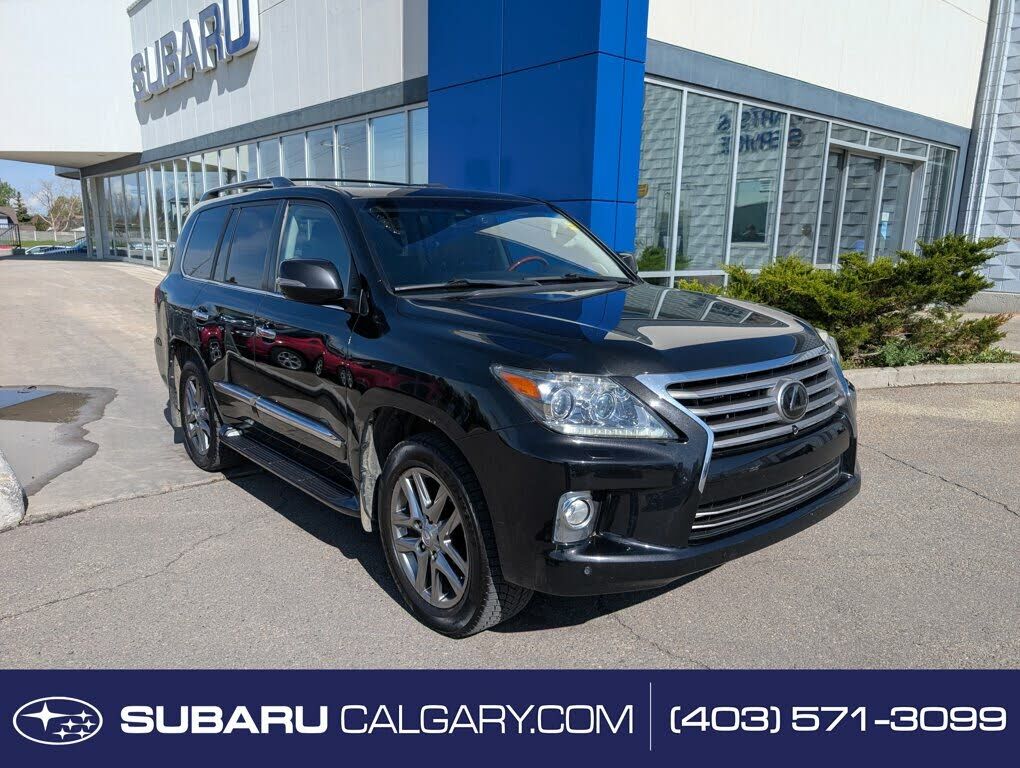 Lexus LX