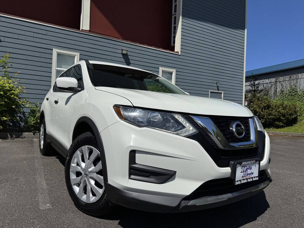 2017 NISSAN Rogue