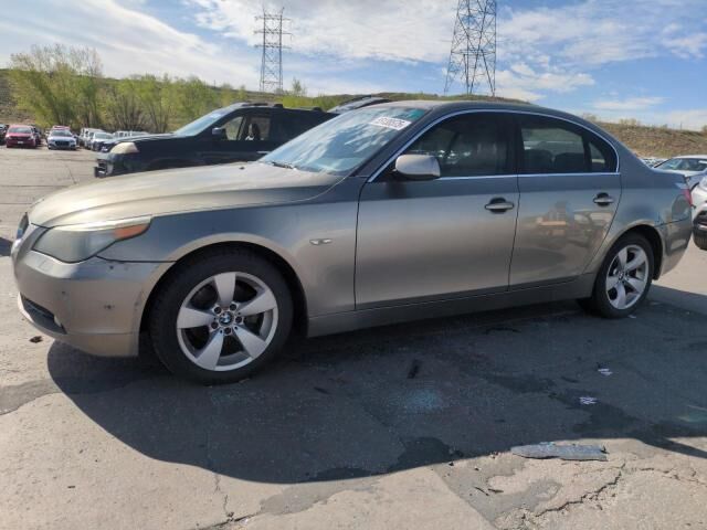 BMW 525i
