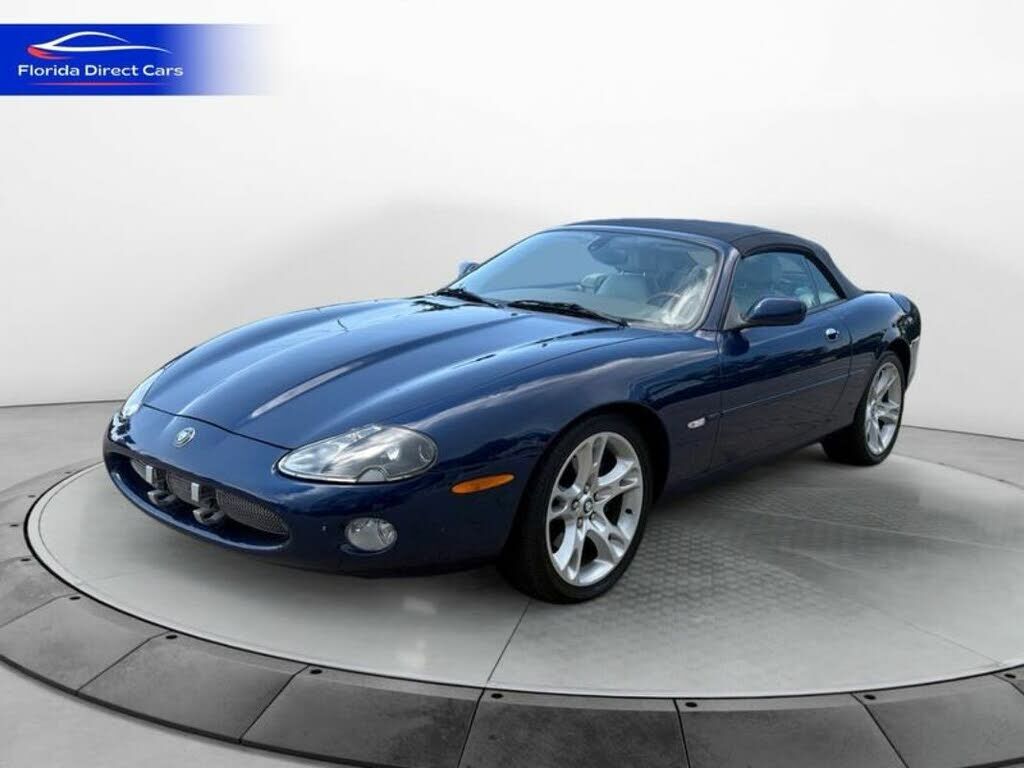 Jaguar XK8
