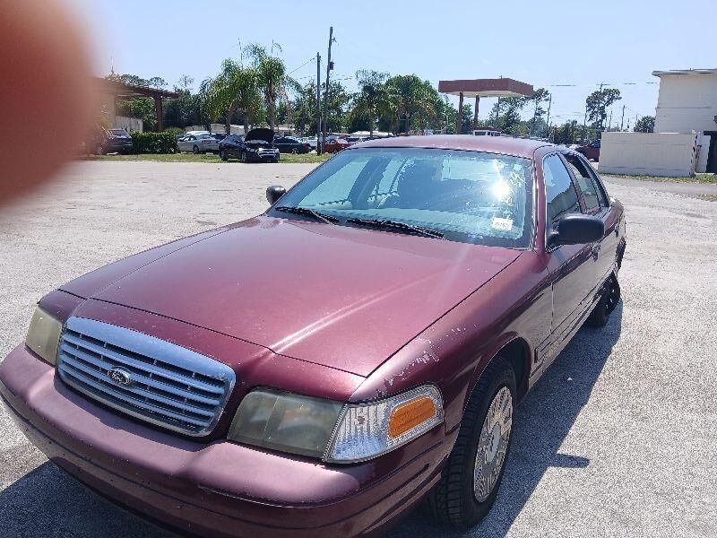 Ford Crown Victoria