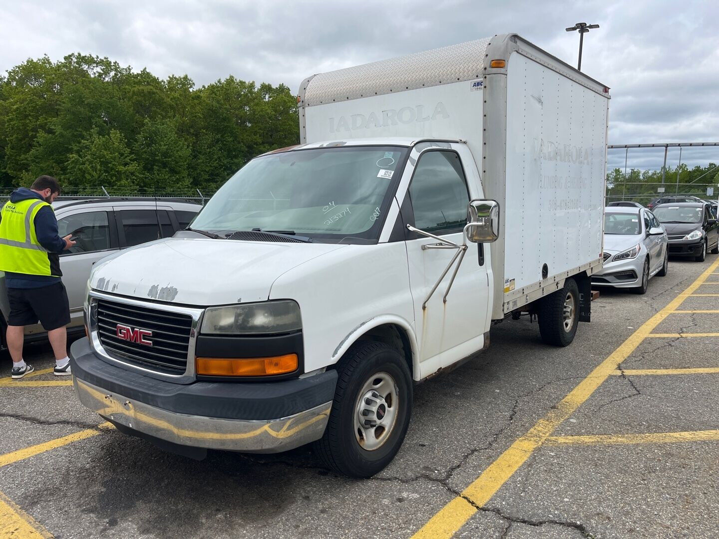 GMC Savana