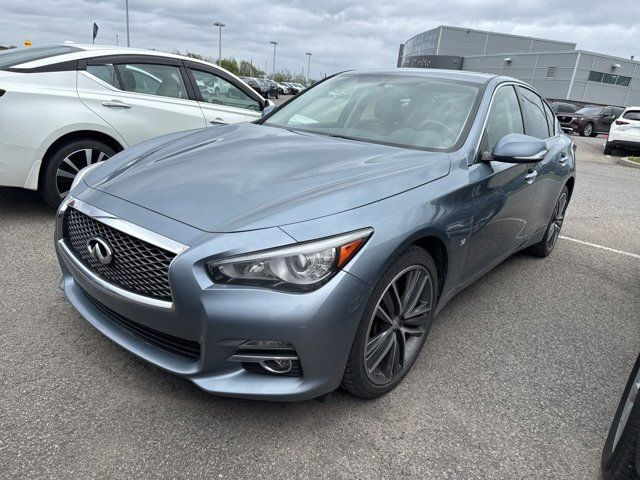 Infiniti Q50