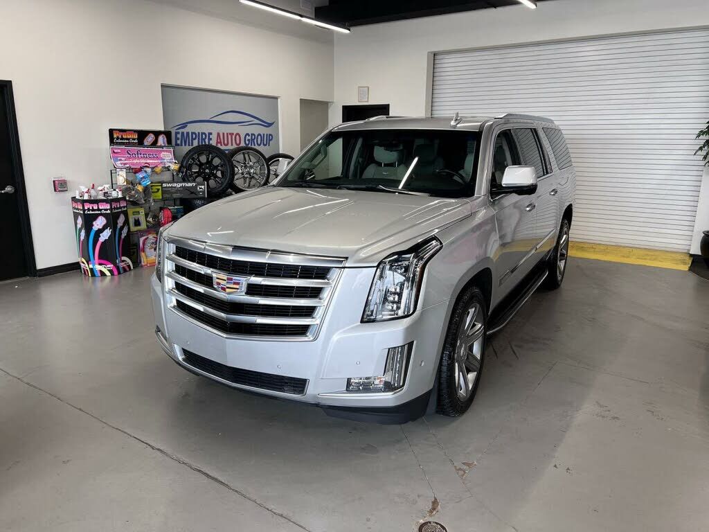 Cadillac Escalade ESV