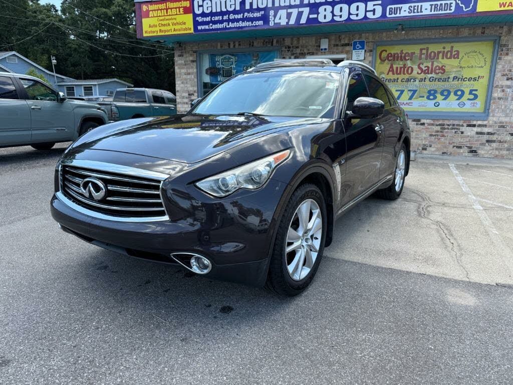 Infiniti QX70