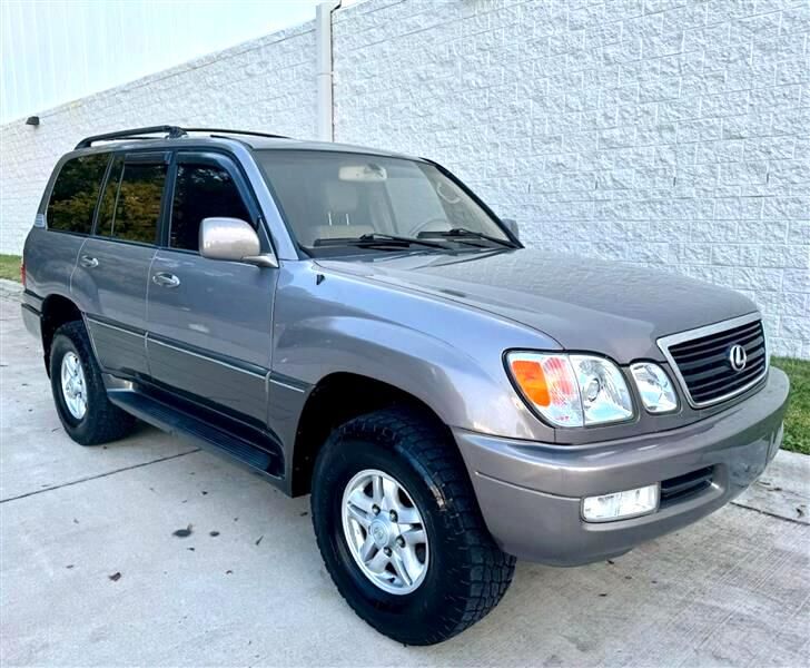 Lexus LX