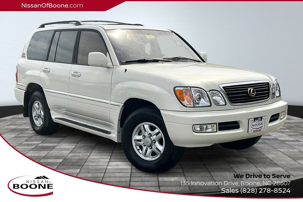 Lexus LX