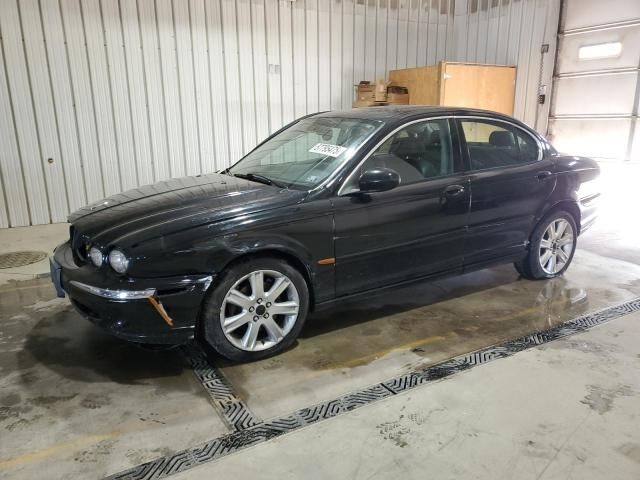 Jaguar X-Type